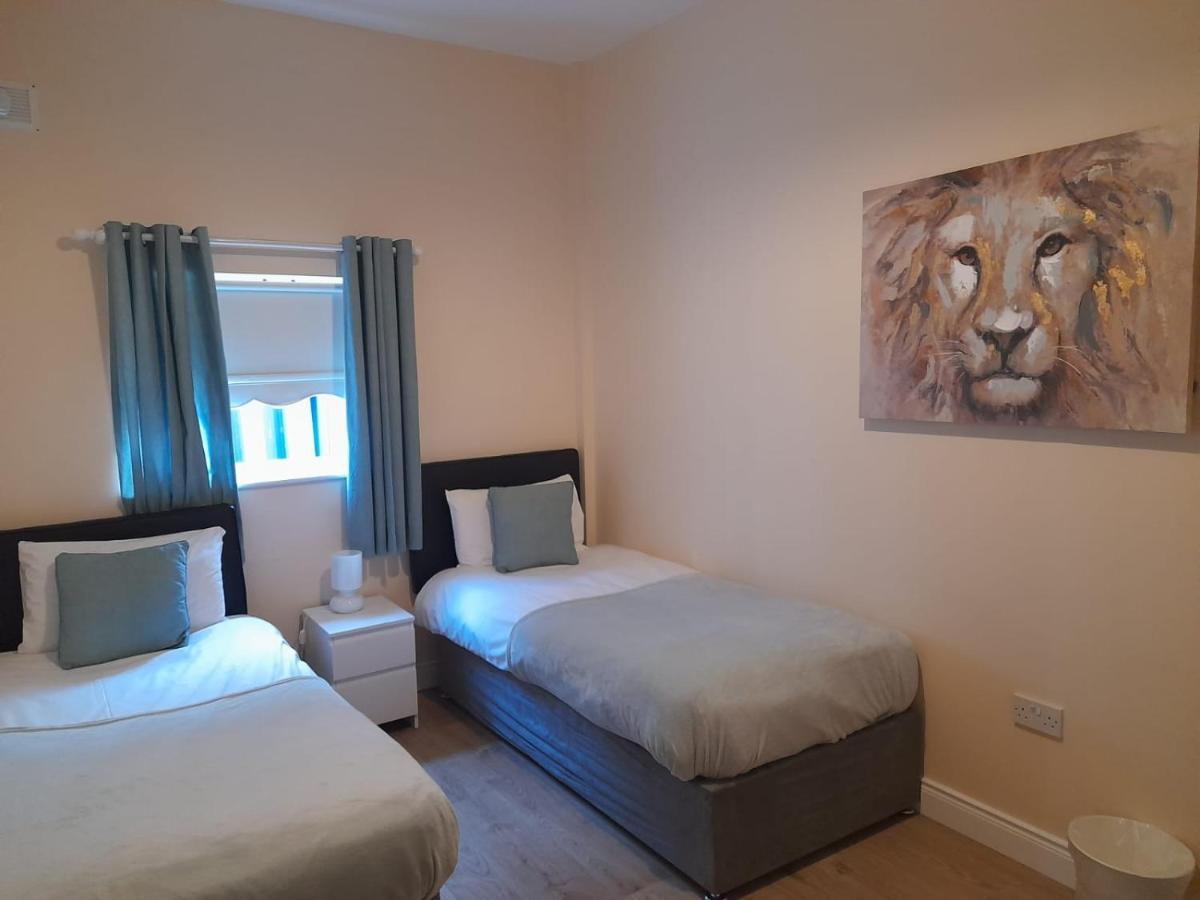 Delphi Cottage Ashbourne Bagian luar foto